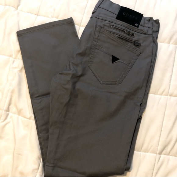Guess Harlem Slim-Fit Jeans W2. - Picture 7 of 8